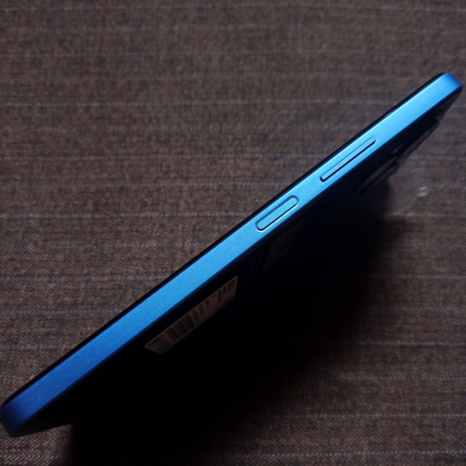 Blu phone G54 (4/128)