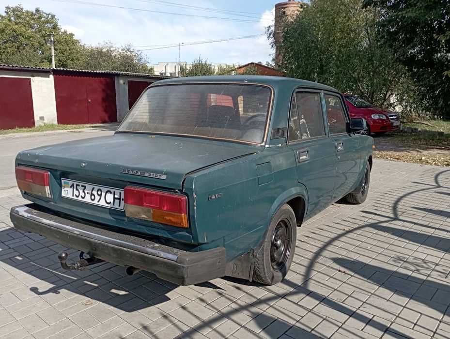 Продам ваз 2107.