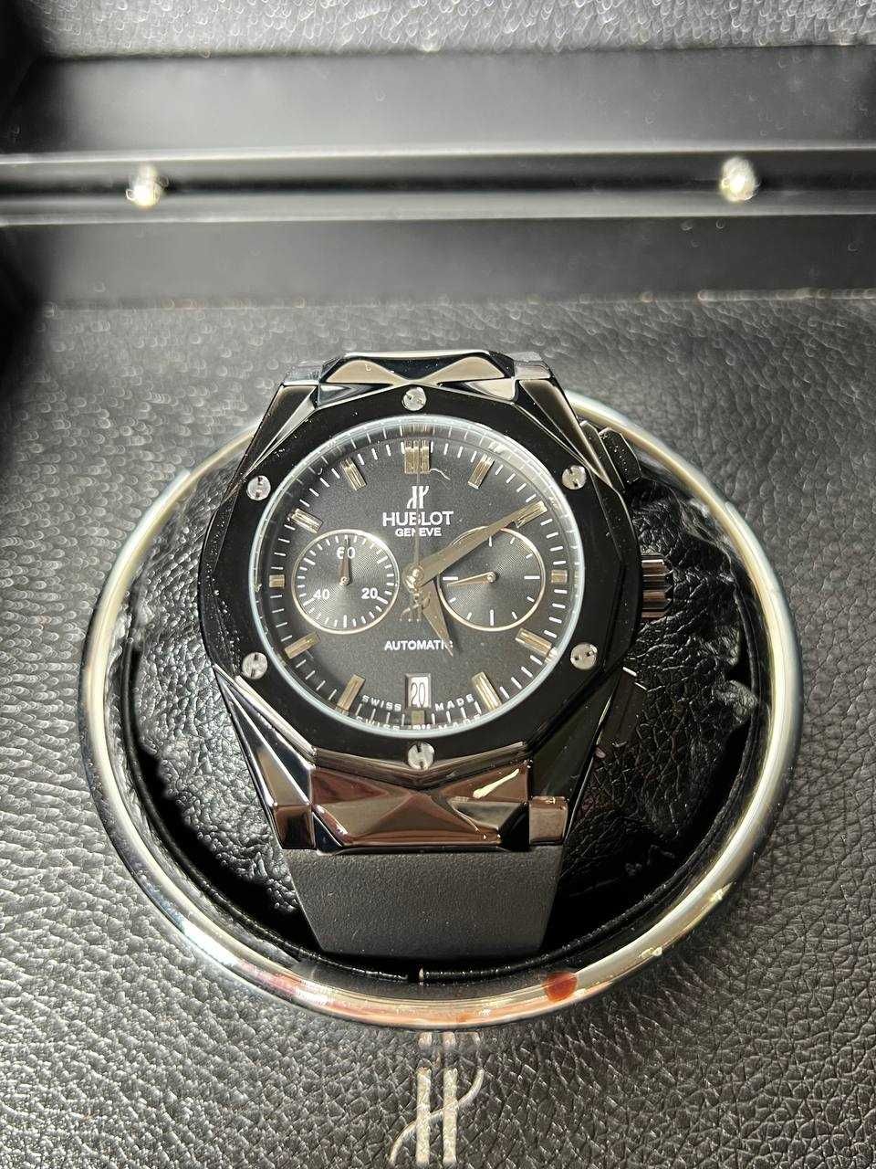 Часы Hublot Classic Fusion Chronograph Orlinski Black Magic