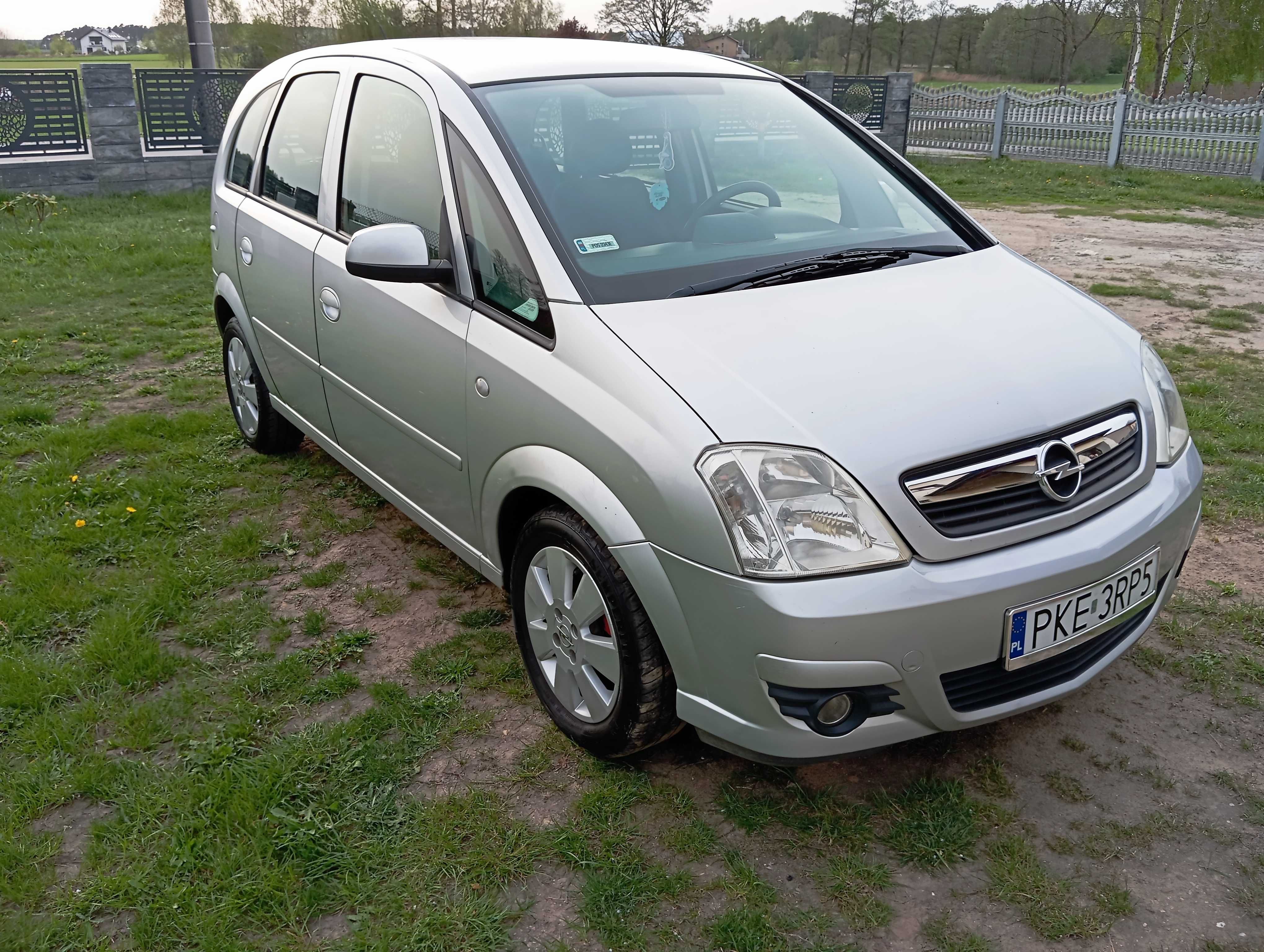 Opel Meriva 1.6benz  nawigacja tempomat