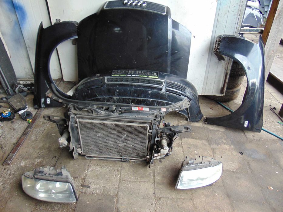 Kompletny Przód Maska Zderzak Lampy Pas Chłodnice Audi A4 B6