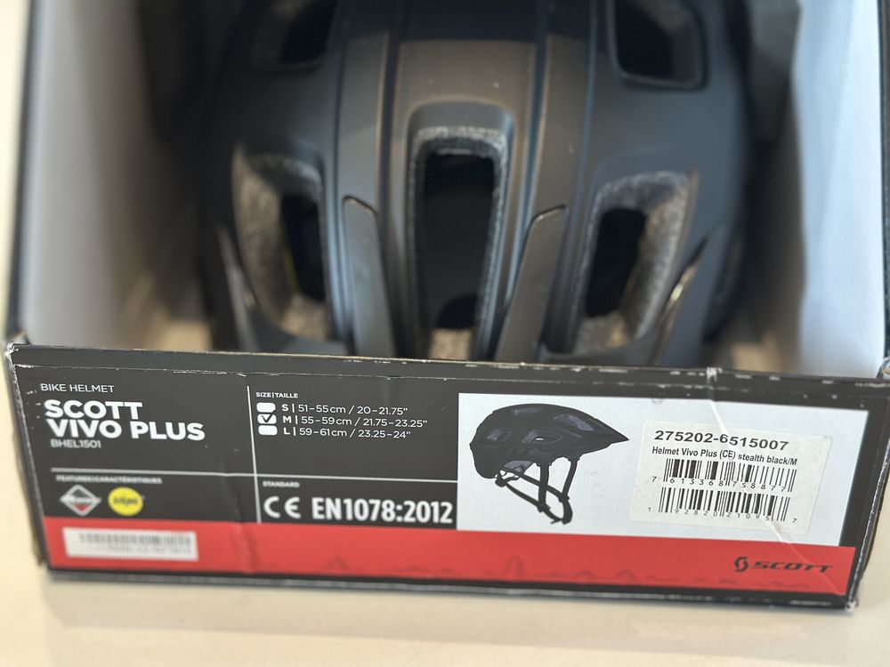Scott Vivio Plus - M 55-59 - kask mtb trail
