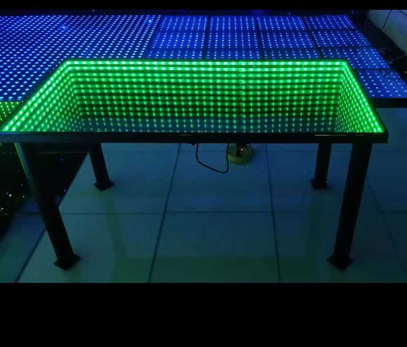 Podświetlany stolik kawowy Infinity - dodatek do Twojego wnętrza!