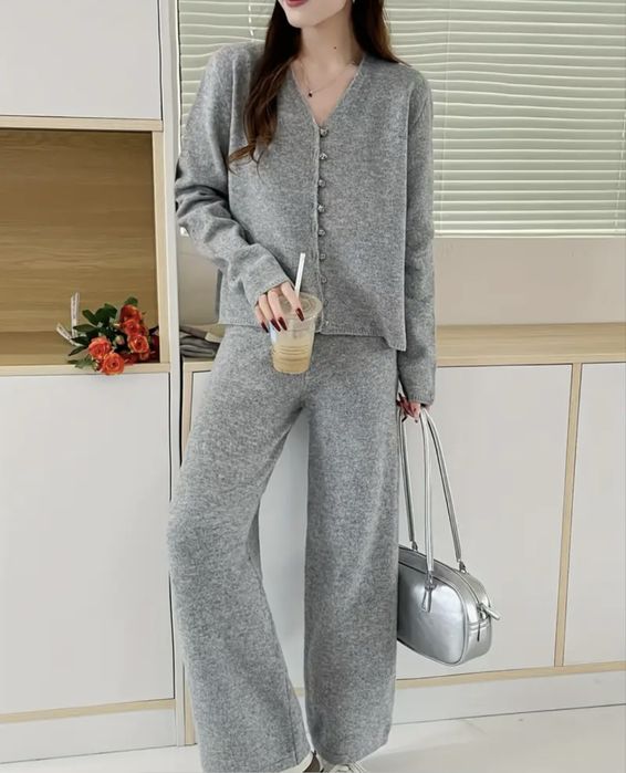 Костюм жіночий теплий штани светр / костюм женский