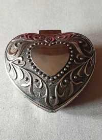 Puzderko/szkatułka na biżuterię w kształcie serca