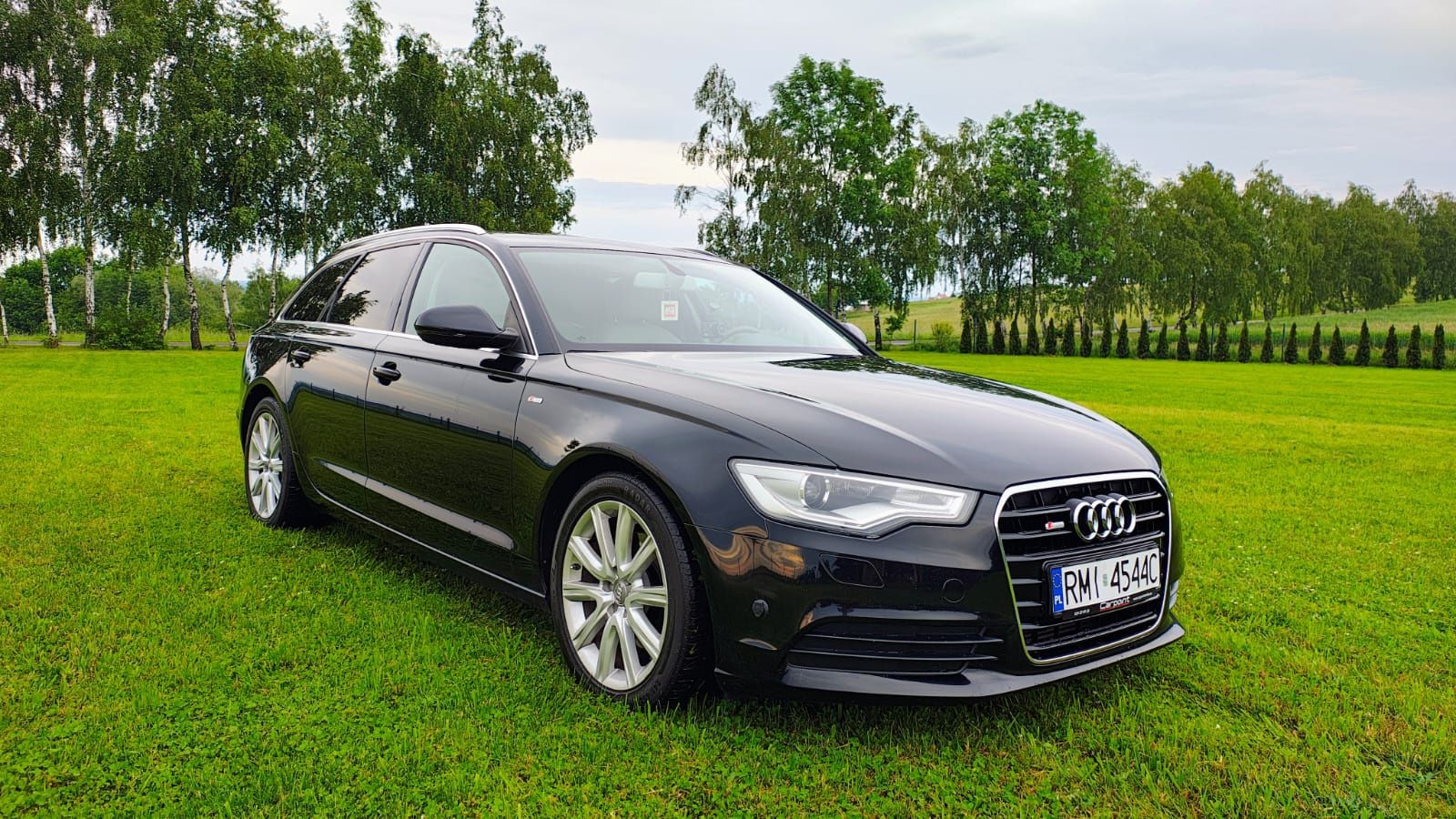 Samochód osobowy m-ki Audi A6 C7