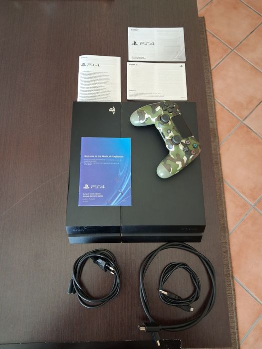 Playstation 4 Slim 500g + 6 jogos