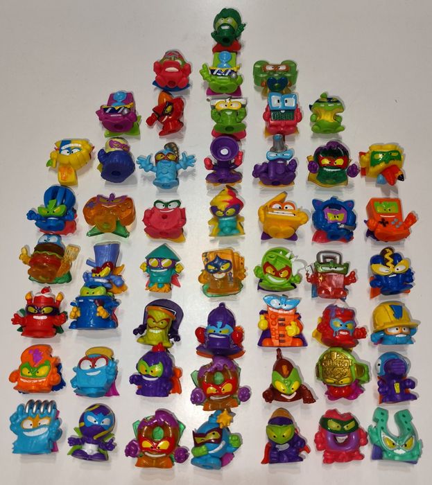Figurki Super Zings