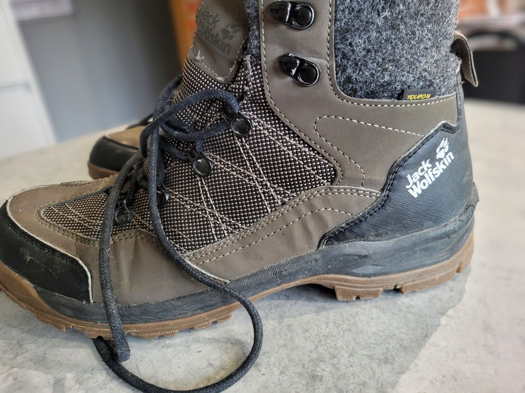 Trapery Jack Wolfskin r. 44