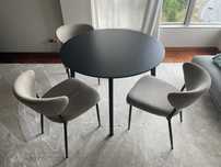 Mesa de jantar + 5 cadeiras