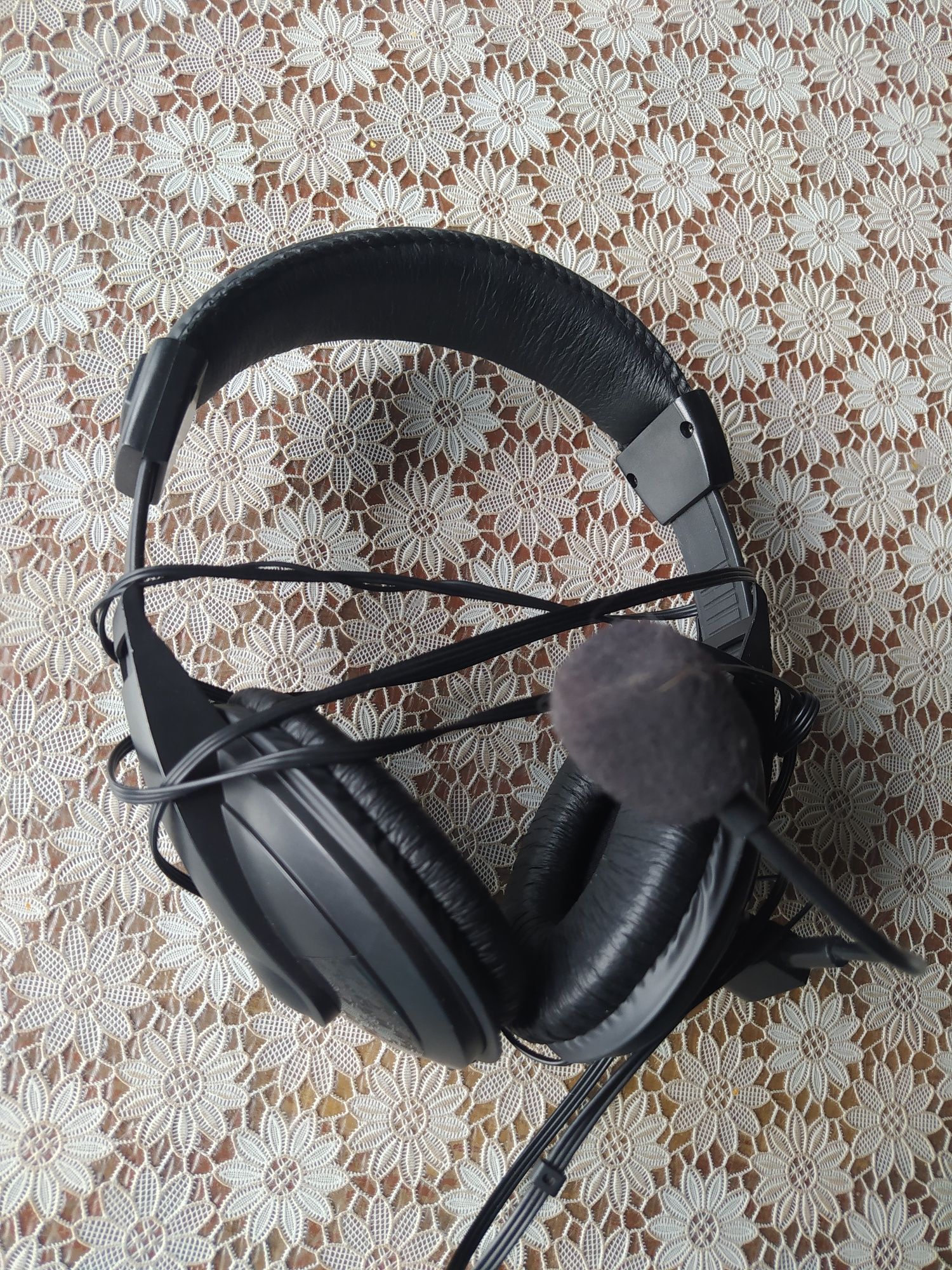 Słuchawki przewodowe z mikrofonem