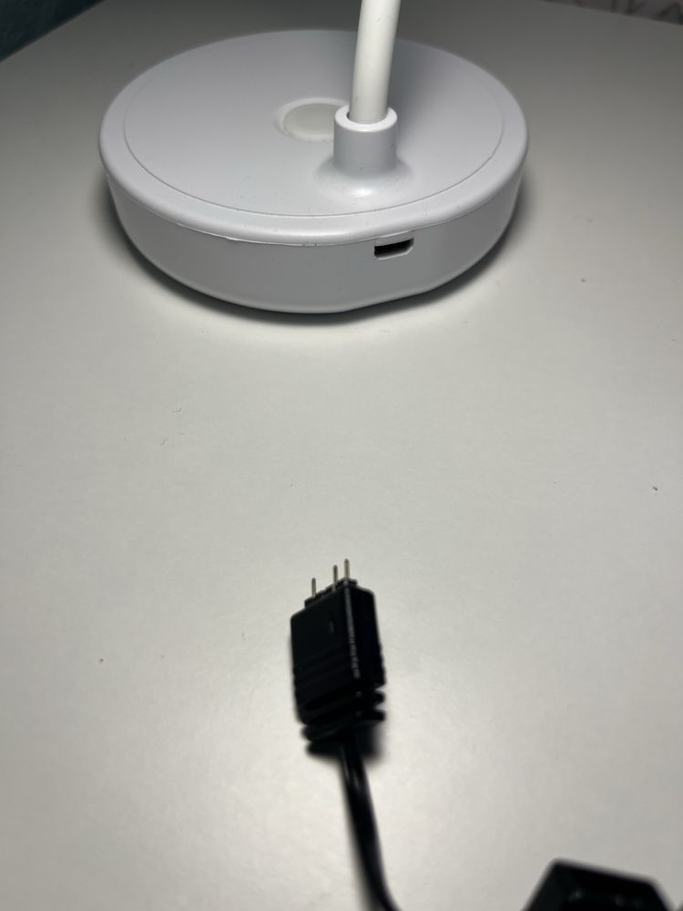 ARGB ATX 24pin адаптер.