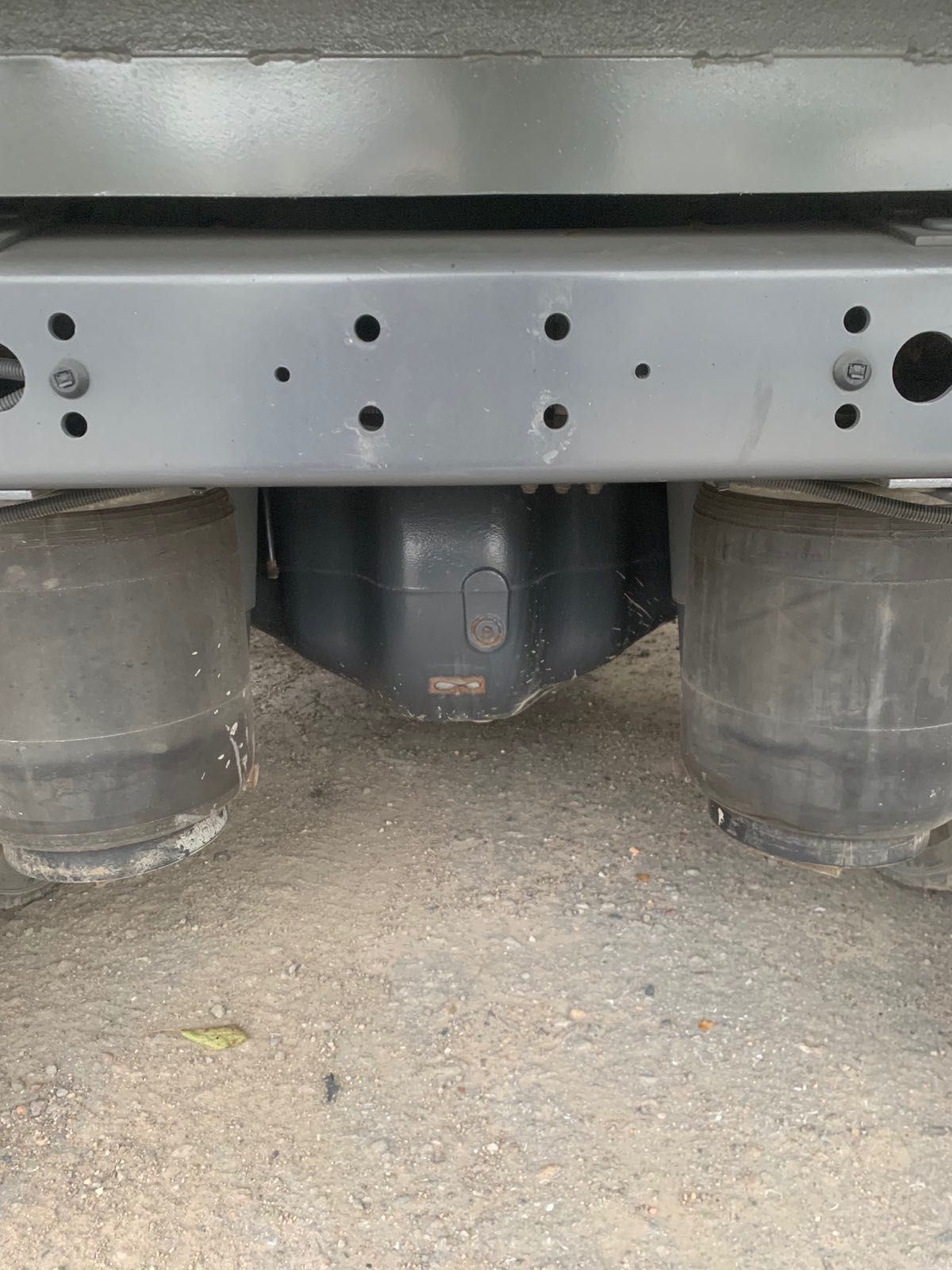 Продаж Renault Premium 2013
