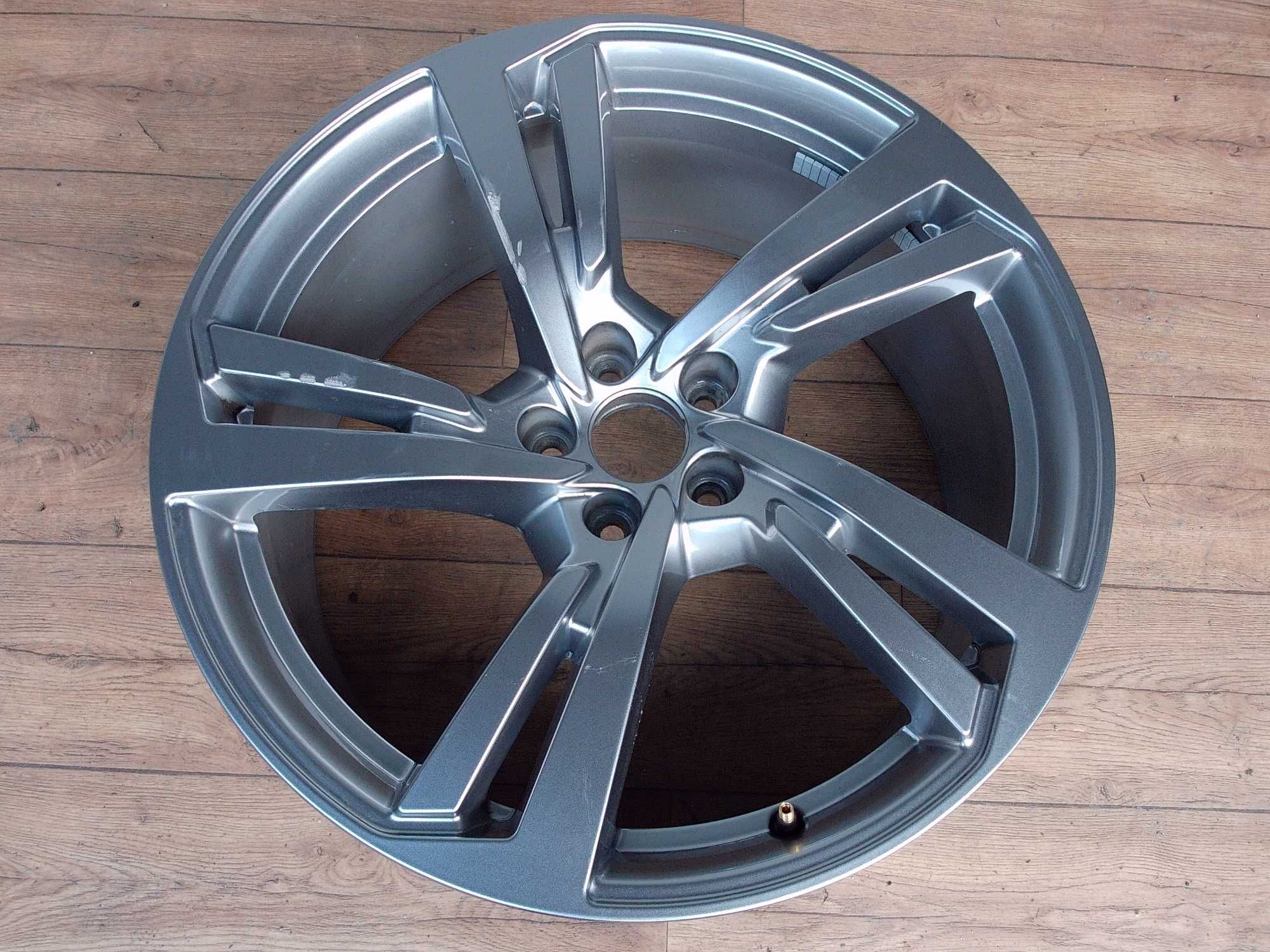 Alu Audi 20x8,5 5x112 ET30 1szt