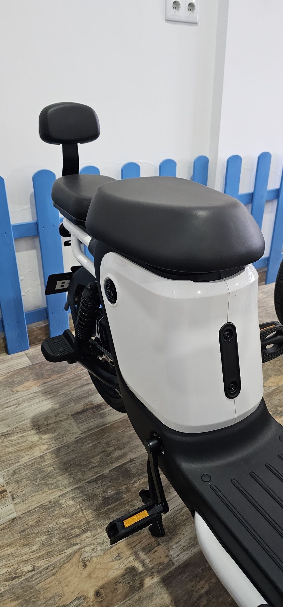 Scooter / Moped / ebike / bicicleta elétrica  Bee S1