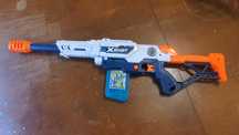 Pistola  x shot rifle max attack com dardos