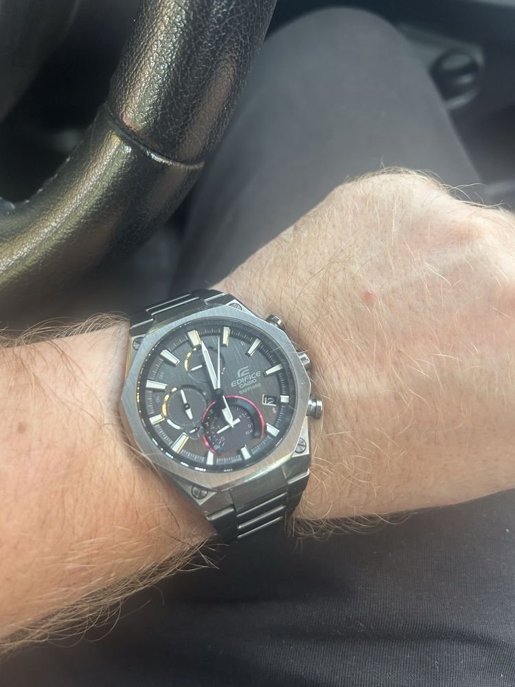 Годинник.Часы.Casio EQB-1100YDC-1A