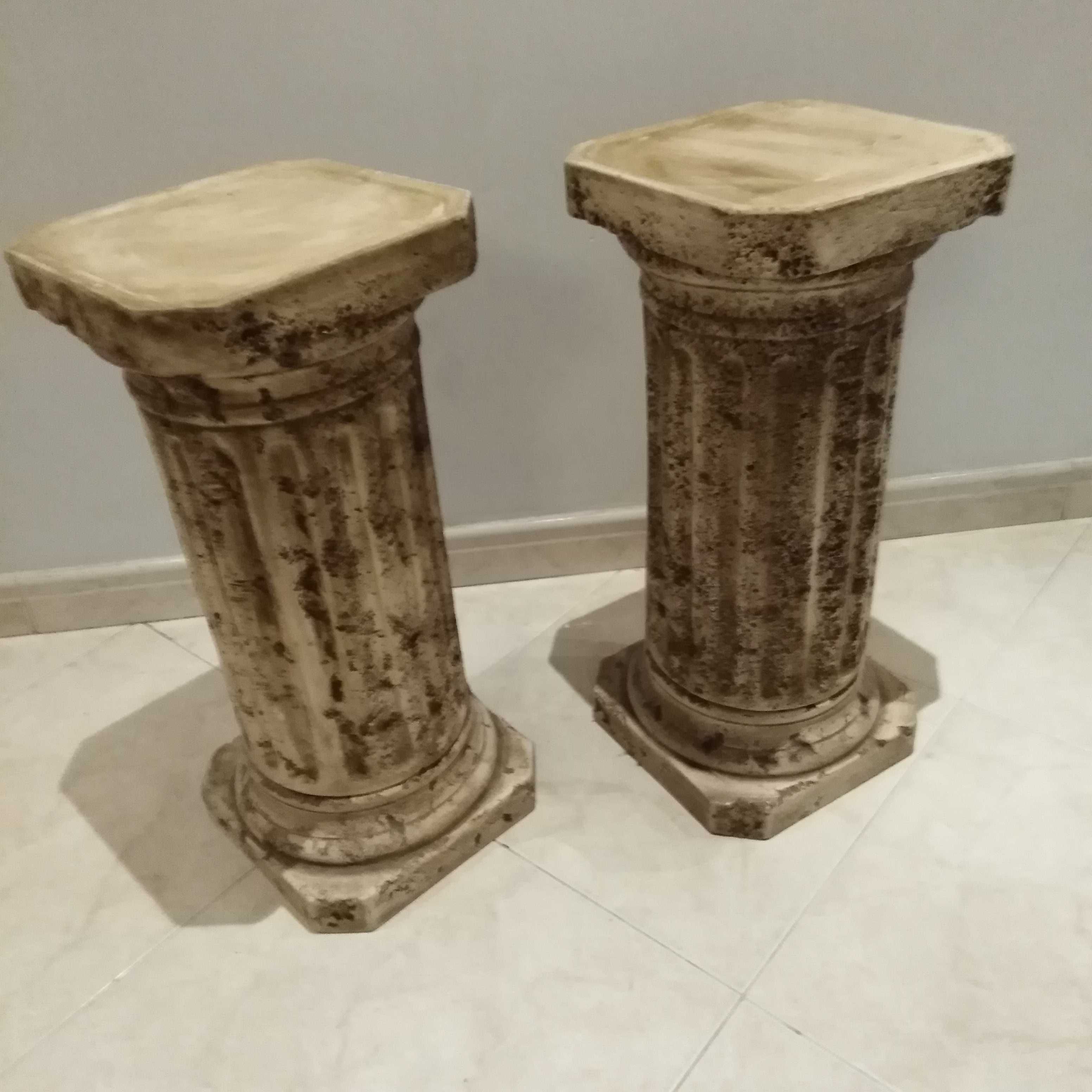 Colunas imitação antiga Grécia