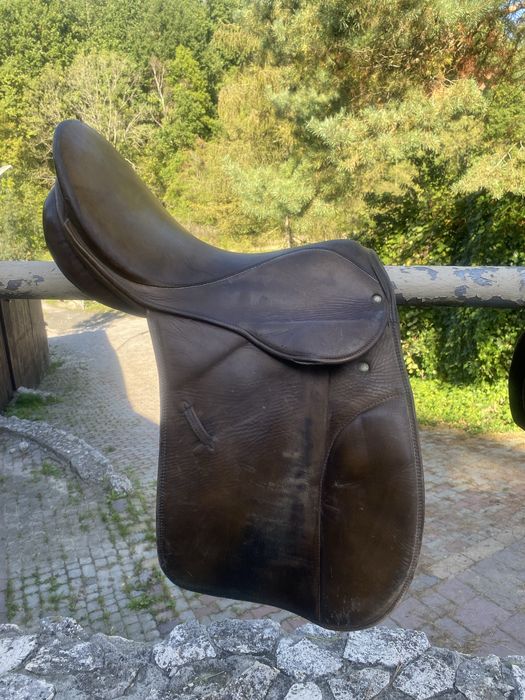 Sprzedam kilka siodeł tanio