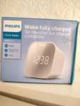 Promocja Philips Budzik LED z radiem czas do szkoły