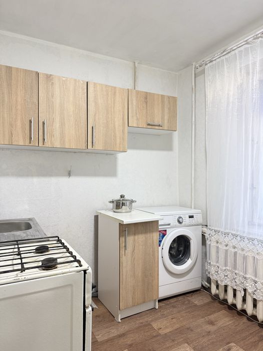 Посуточная аренда 1к кв,  Павлоград, ПЗТО