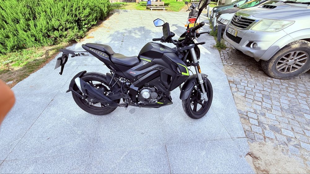 Vende-se Moto keeway 125CC