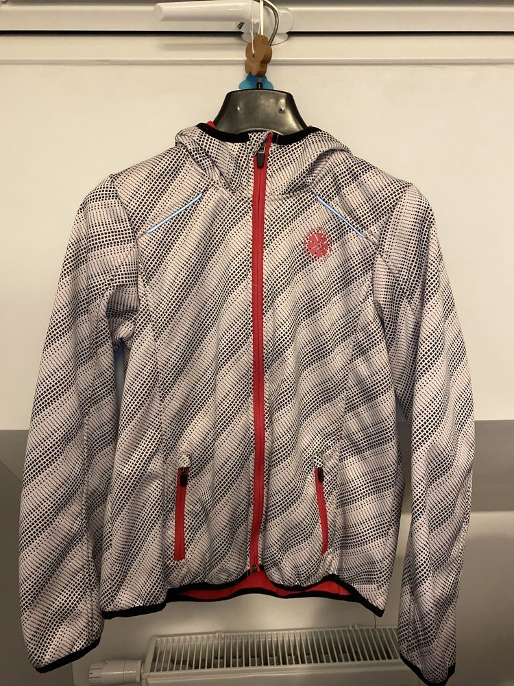 Biało czarna kurtka z kapturem softshell Crivit 10-12