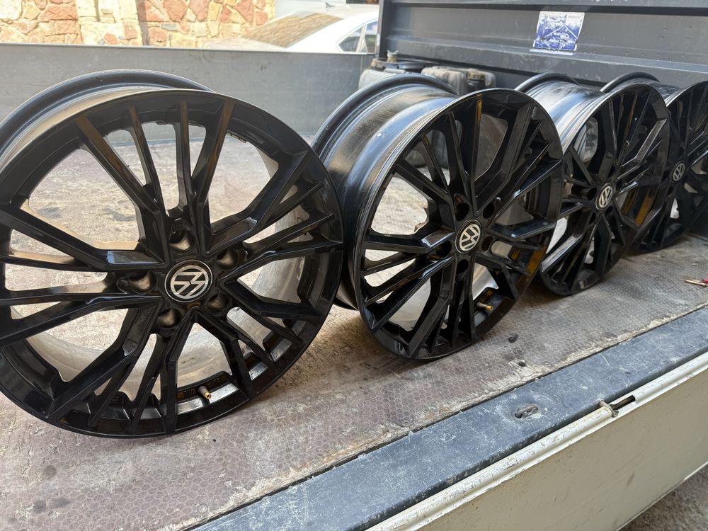 Диски 7x17 5x112 ET40 dia57,1 MAK UNION (GB) (литий