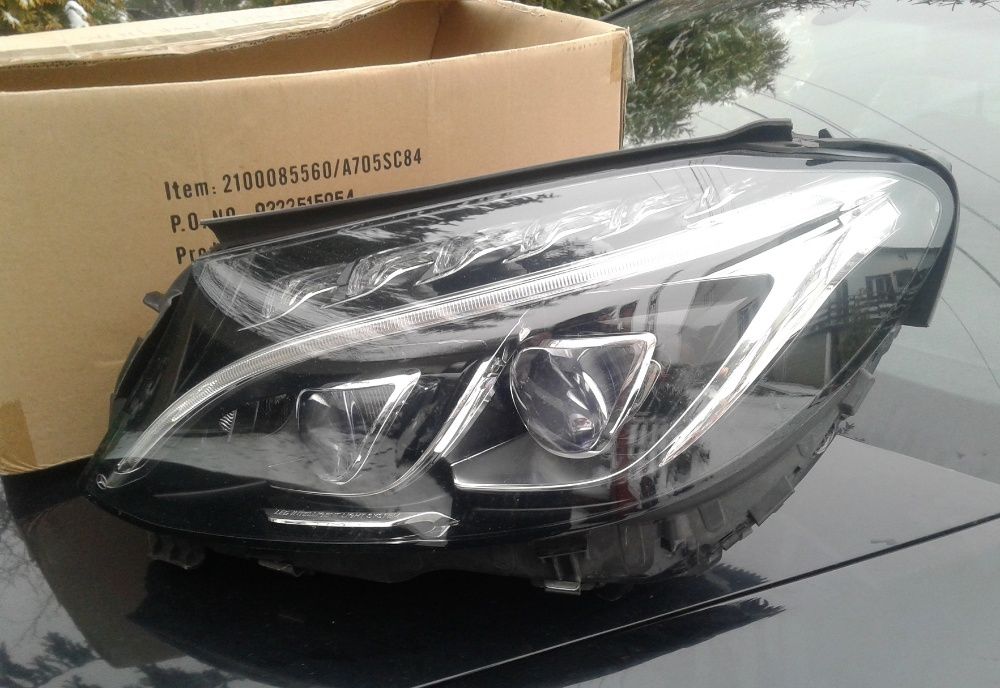 Lampa Lewa Przednia Lewy Przód Mercedes C Klasa A205 W205 LED ILS Syst