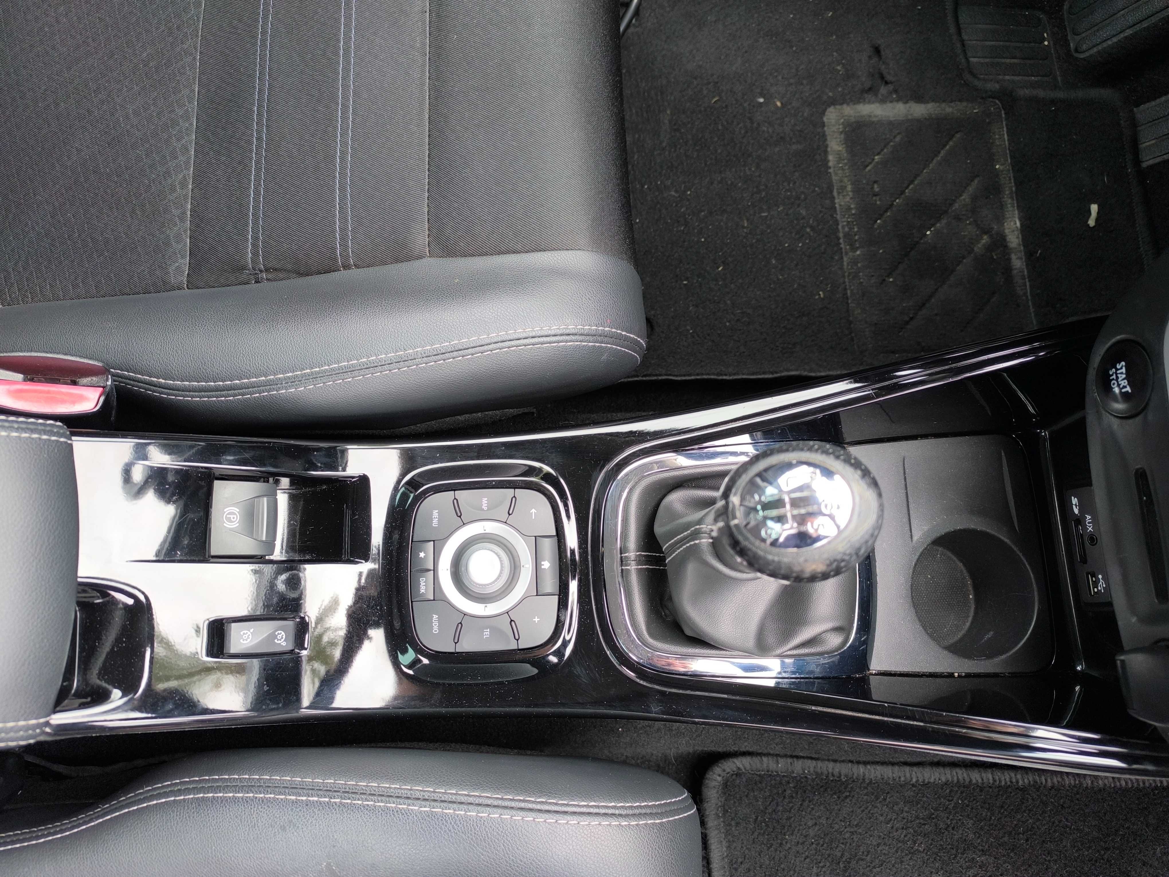 Megane Bose Edition 1.5DCI Diesel Cx6 com 150.000km Nacional