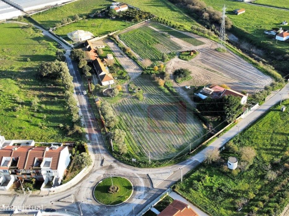Lote de terreno com 22400m2