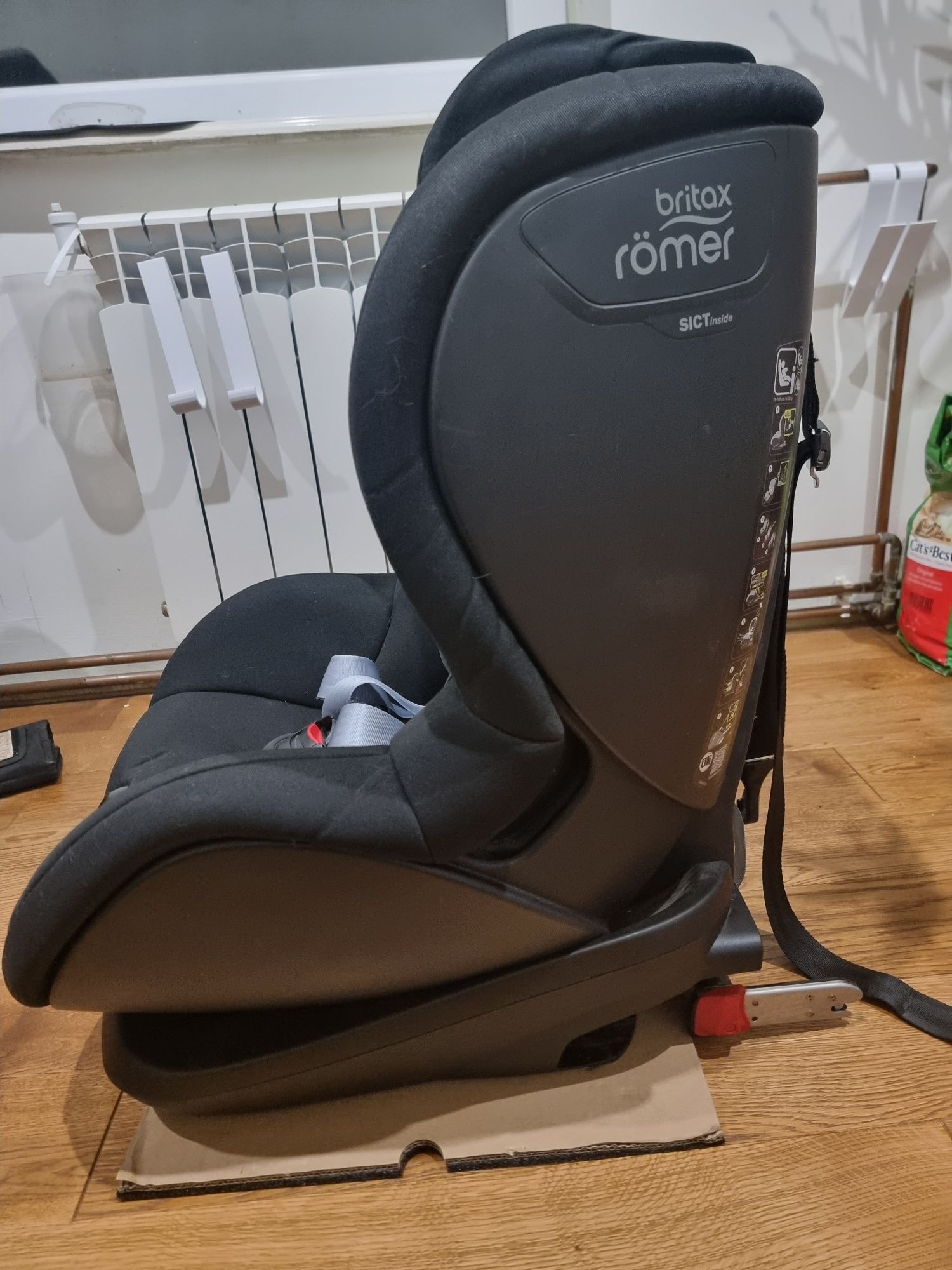 BRITAX Romer TRIFIX2 i-Size ISOFIX 76-105 cm