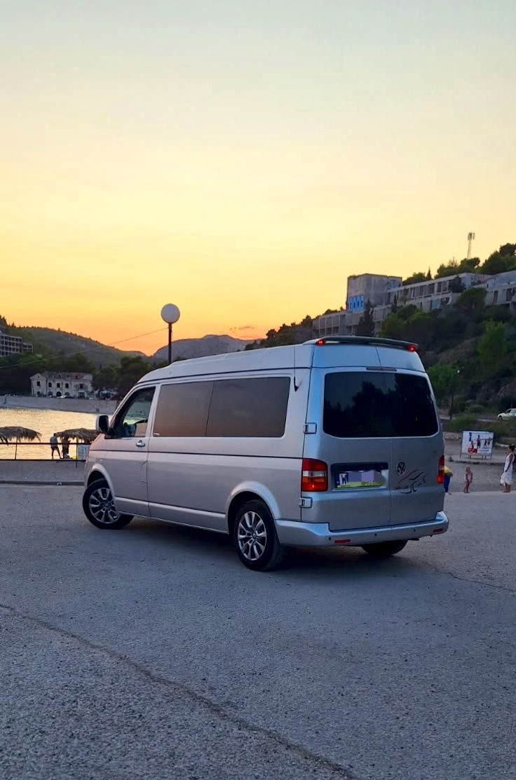 VW transporter 2.5 TDI 2011r