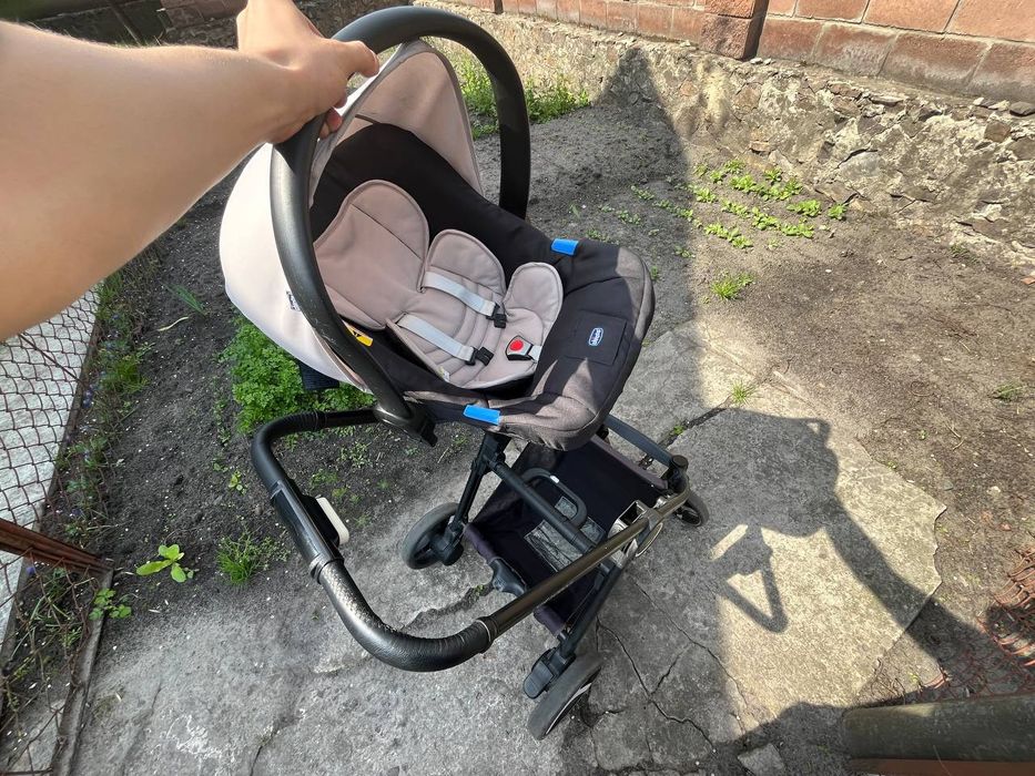 Коляску Best Friend 3 в 1 від Chicco