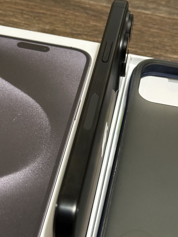 IPhone 15 Pro Max  Titanium 256 gb