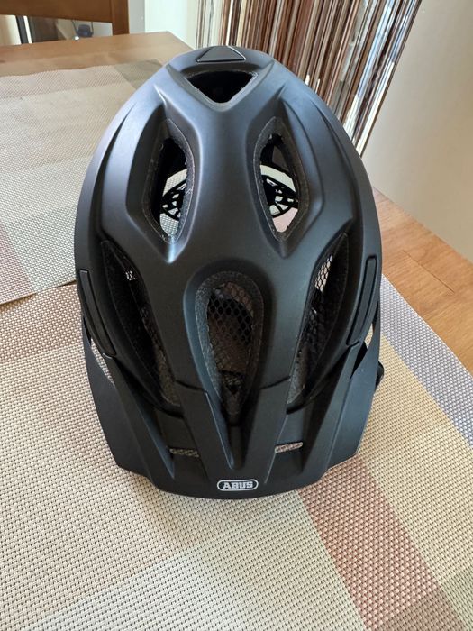 Kask rowerowy ABUS Aduro 3.0 (51–55 cm) – z lampką LED, jak nowy