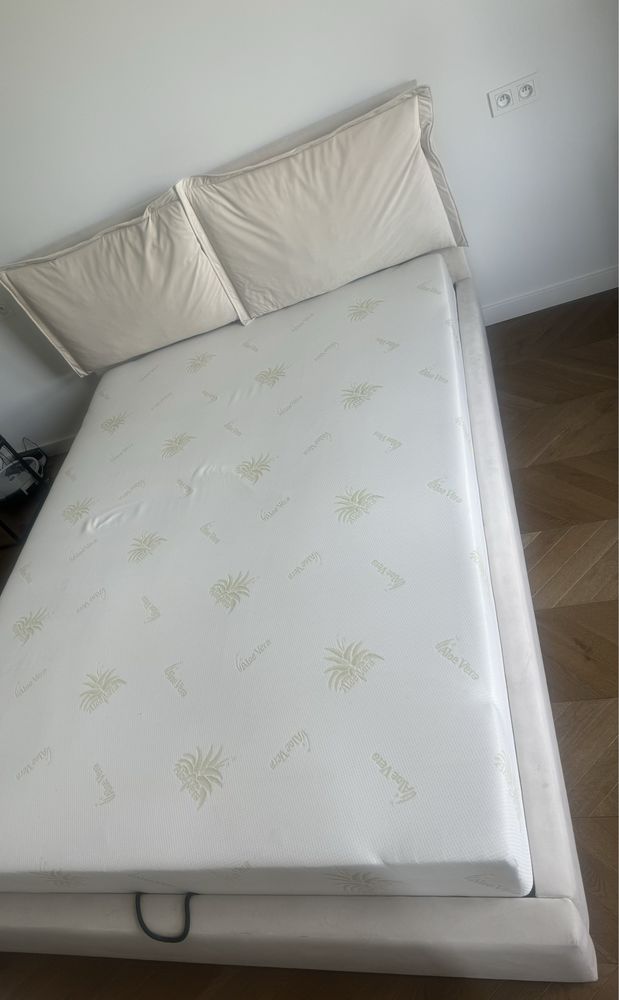Łóżko kontynentalne 160x220cm ecru beż welur