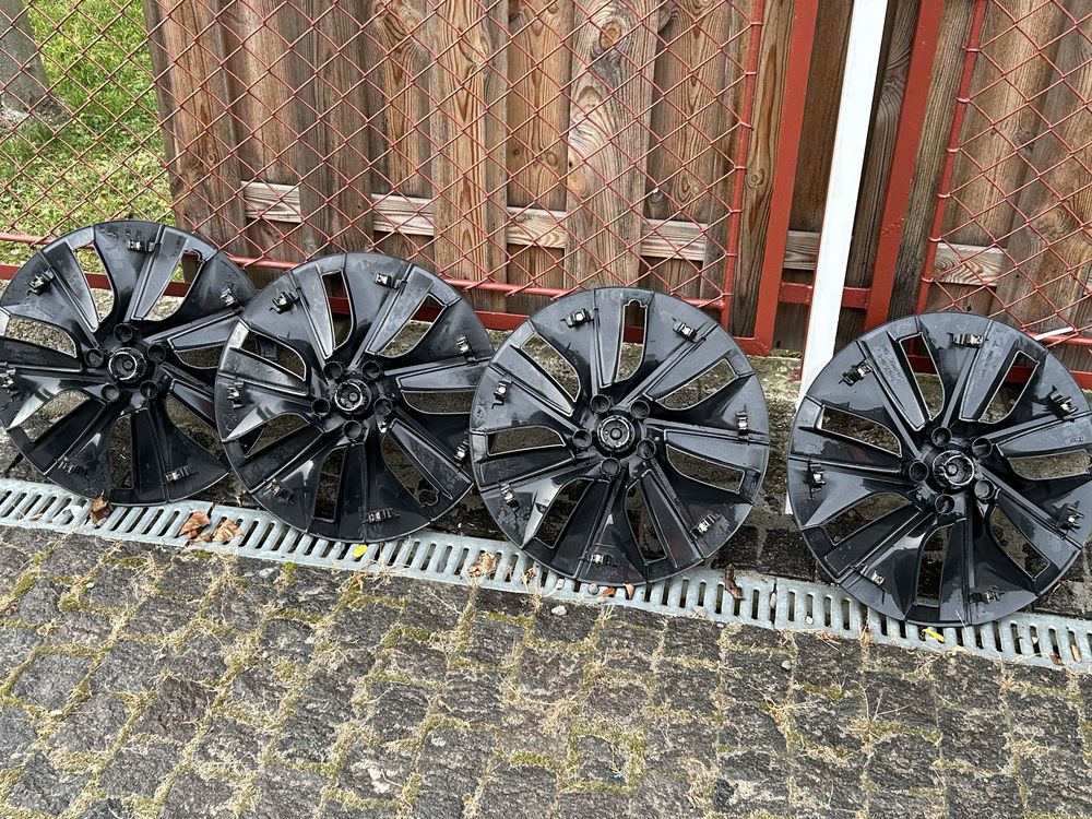 Kołpaki do Tesla Y/3