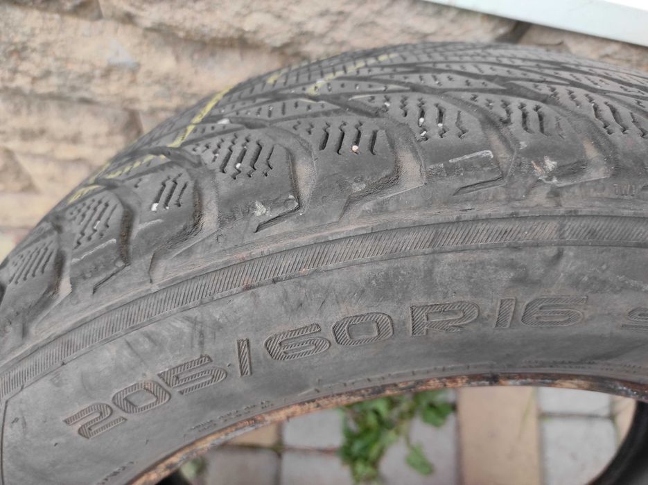 Комплект шин Nokian Hakkapelita R2, посилена боковина, протектор 4-5мм