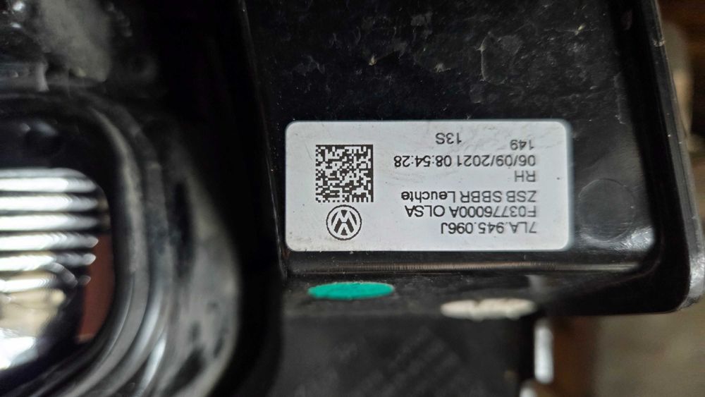 Lampa prawy Tył VW T6.1 transporter Multivan