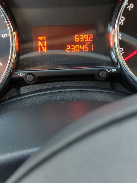 Машина Peugeot 3008 2012 1.6 Дизель Робот
