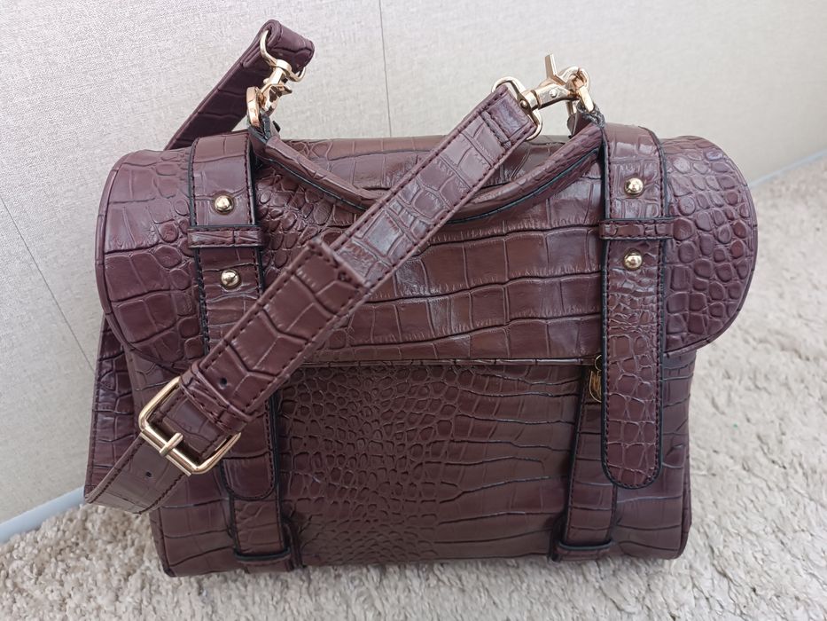 Продам портфель, сумку