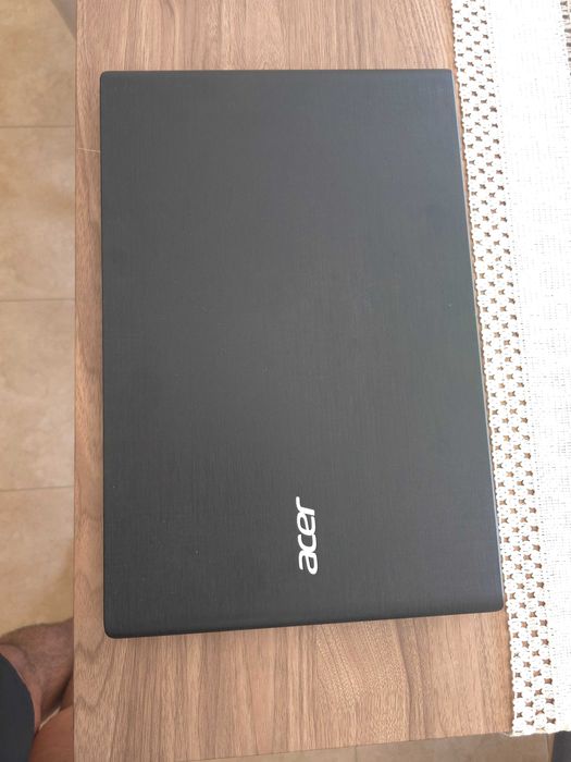 Computador portátil Acer aspire E 17/I5