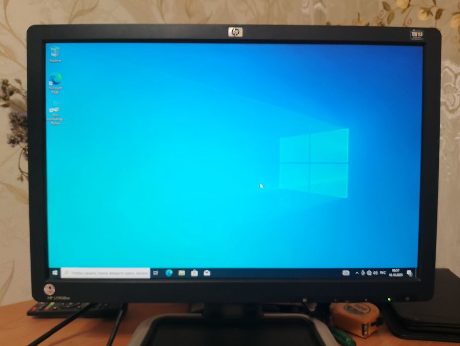 Продам монитор hp l1908w 19