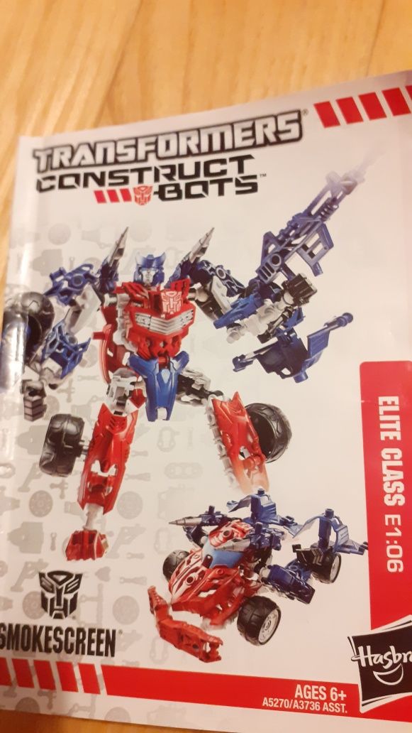 Transformers Construct Bots (Smokescreen)