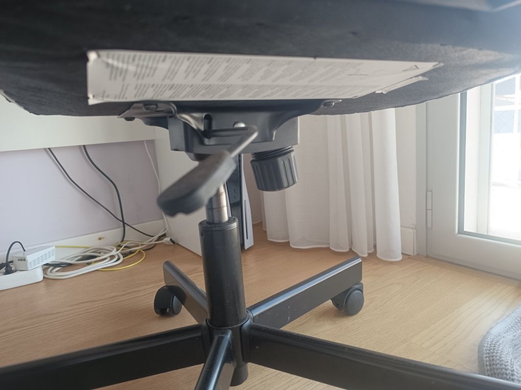 Cadeira escritório negociável