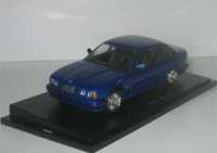 Eagle's Race/Universal Hobbies - BMW M5 (E34)