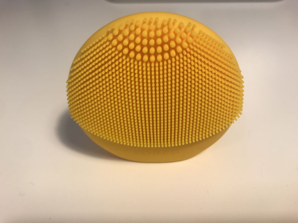 Foreo Luna Play Plus Sunflower Yellow