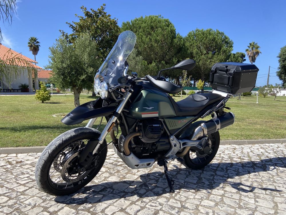 Moto guzzi v85 tt