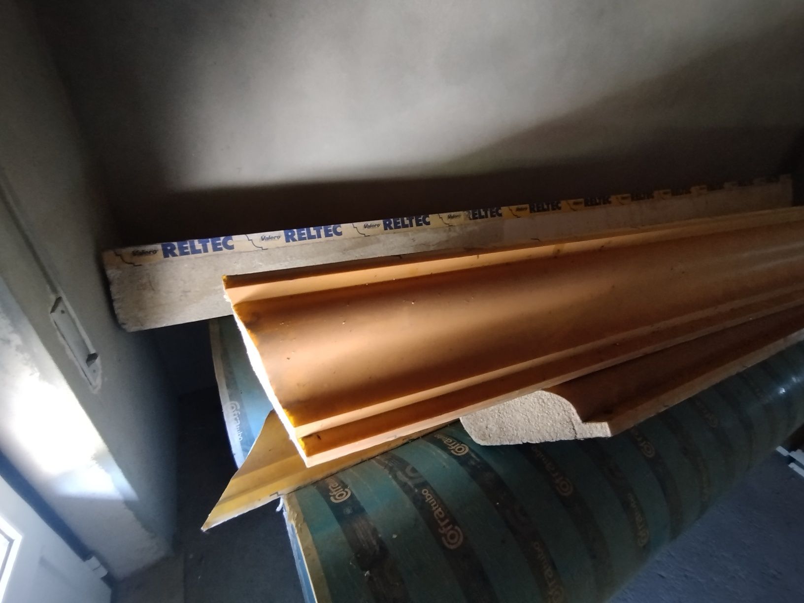 Vendo tubos redondos de cofragem para pilares